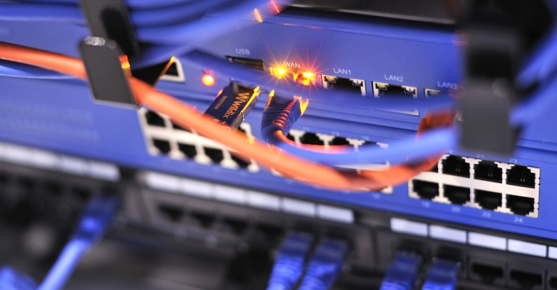 Connessioni internet ad alta disponibilità: la tua azienda sempre online.